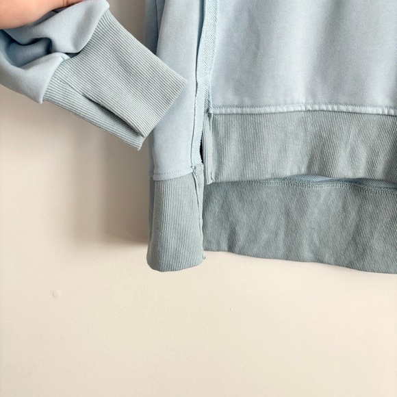 Vintage Dusty Sky Blue Sweatshirt - Picture 4 of 10